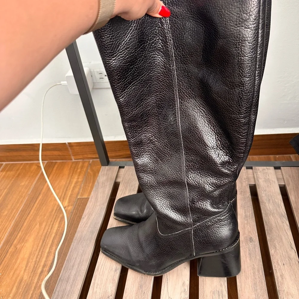 Vince Camuto Black Leather Sangeti Boots Extra Wide Calf - Picture 4 of 8